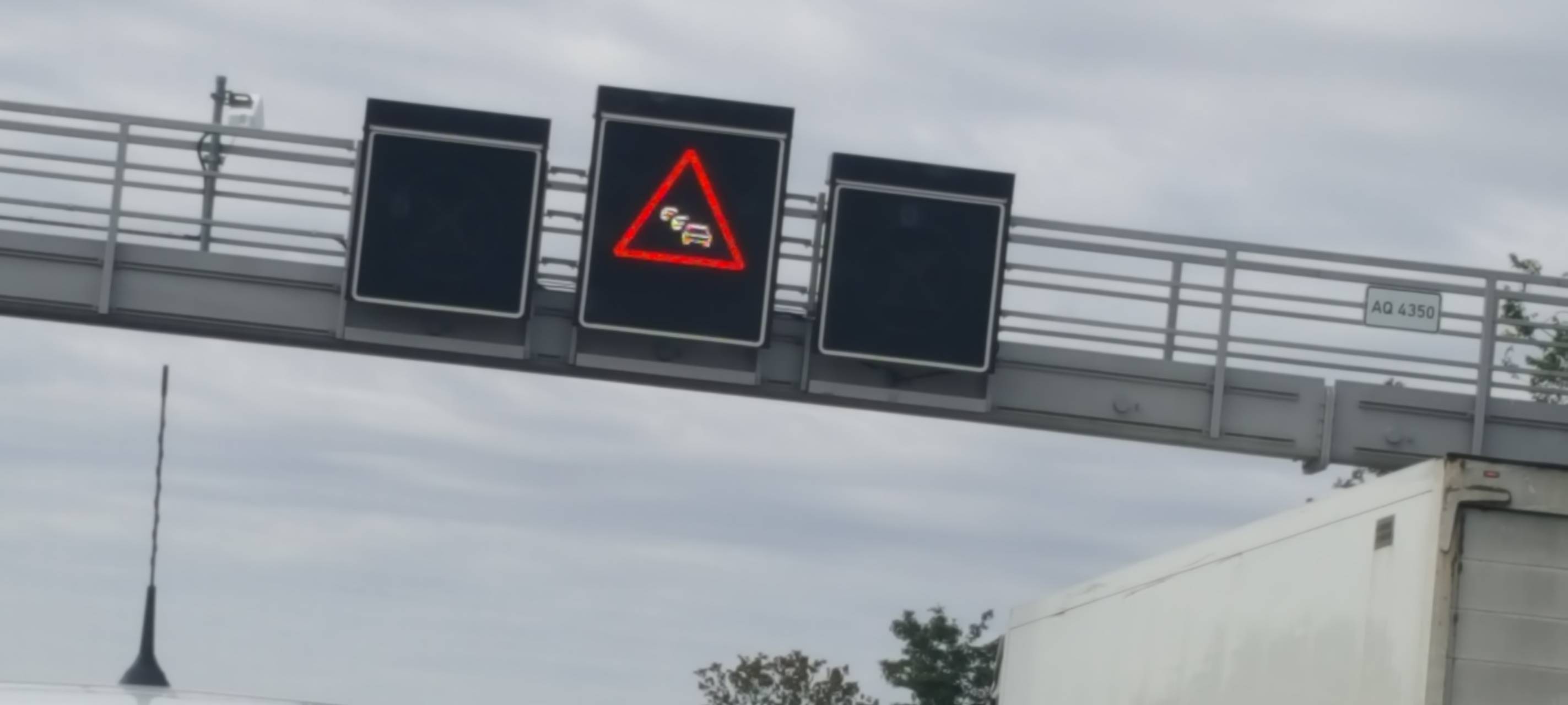 Unwetterfolgen: A4 war wieder gesperrt