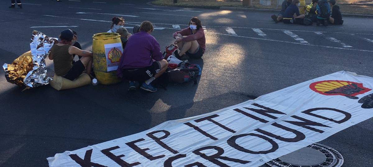 Wesseling/Köln: Polizei geht gegen Shell-Aktivisten vor