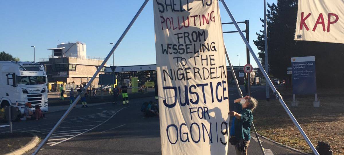 Wesseling/Köln: Polizei geht gegen Shell-Aktivisten vor