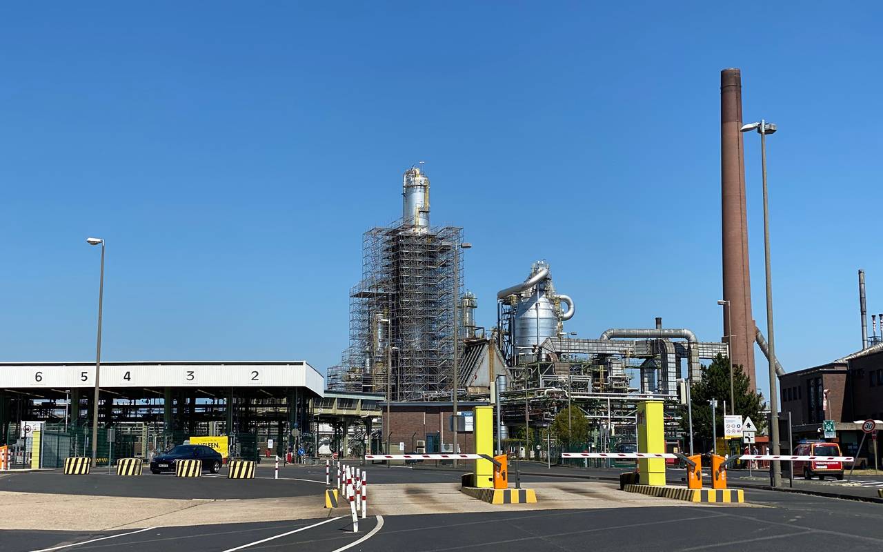 Wesseling/Köln: Shell kündigt Stellenabbau an - Radio Erft