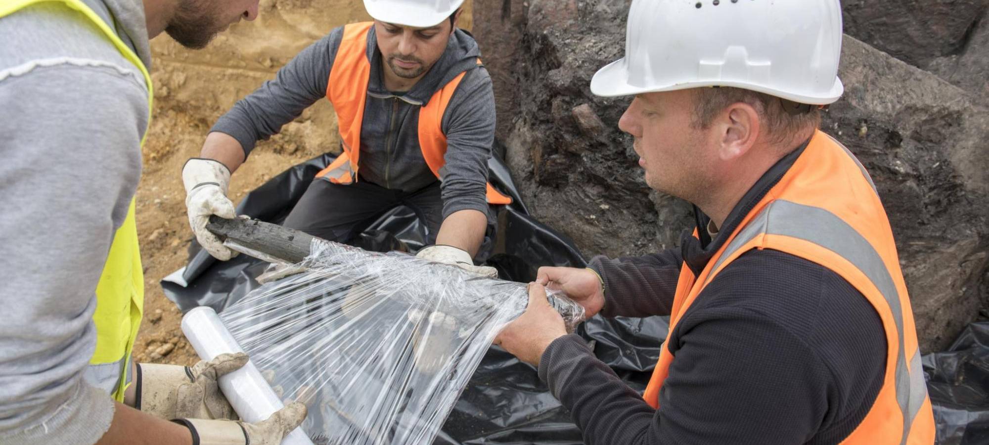 Kerpen: Römischer Brunnen aus dem 2. Jahrhundert entdeckt