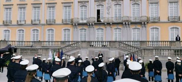 Brühl / Köln: Vereidigungsfeier der Polizei am Schloss