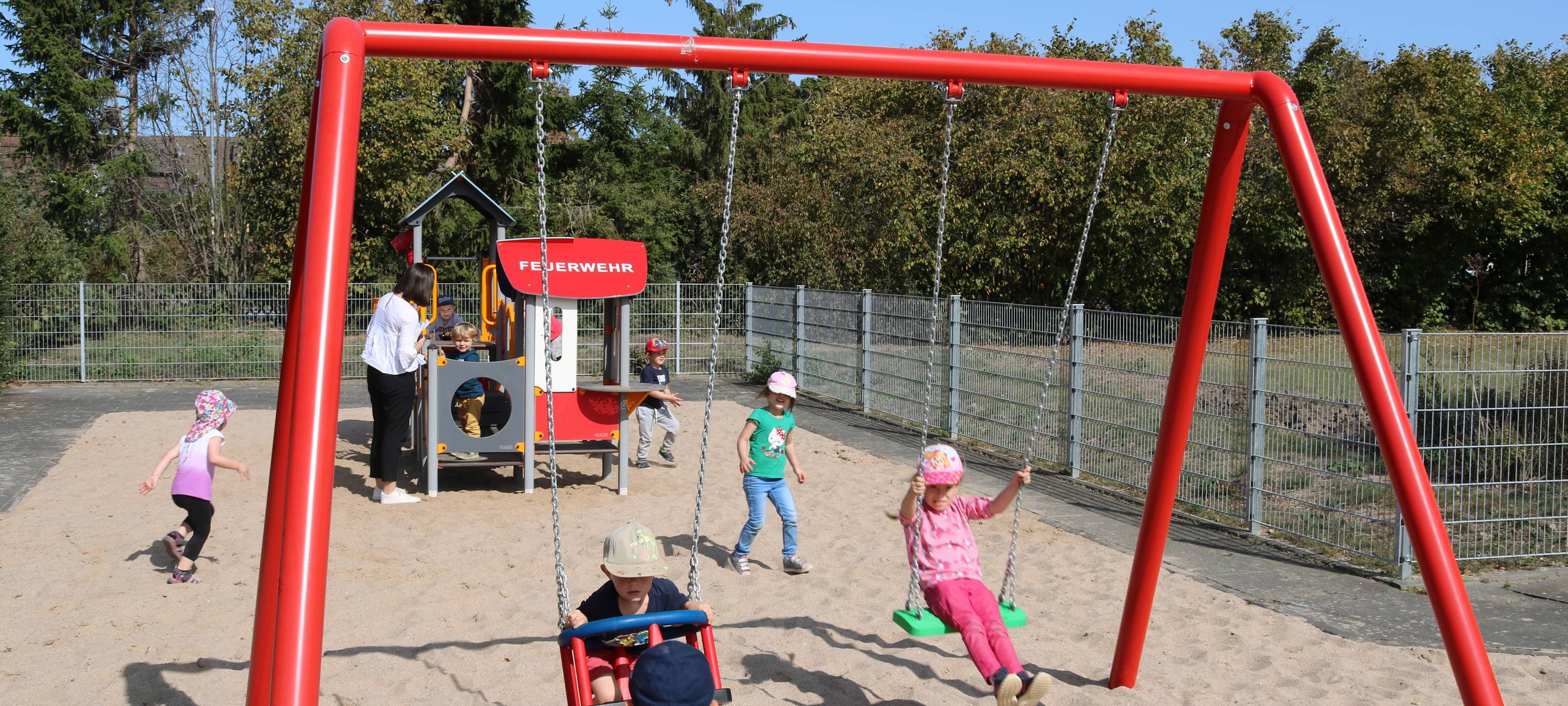 Wesseling: Neuer Feuerwehrspielplatz eröffnet