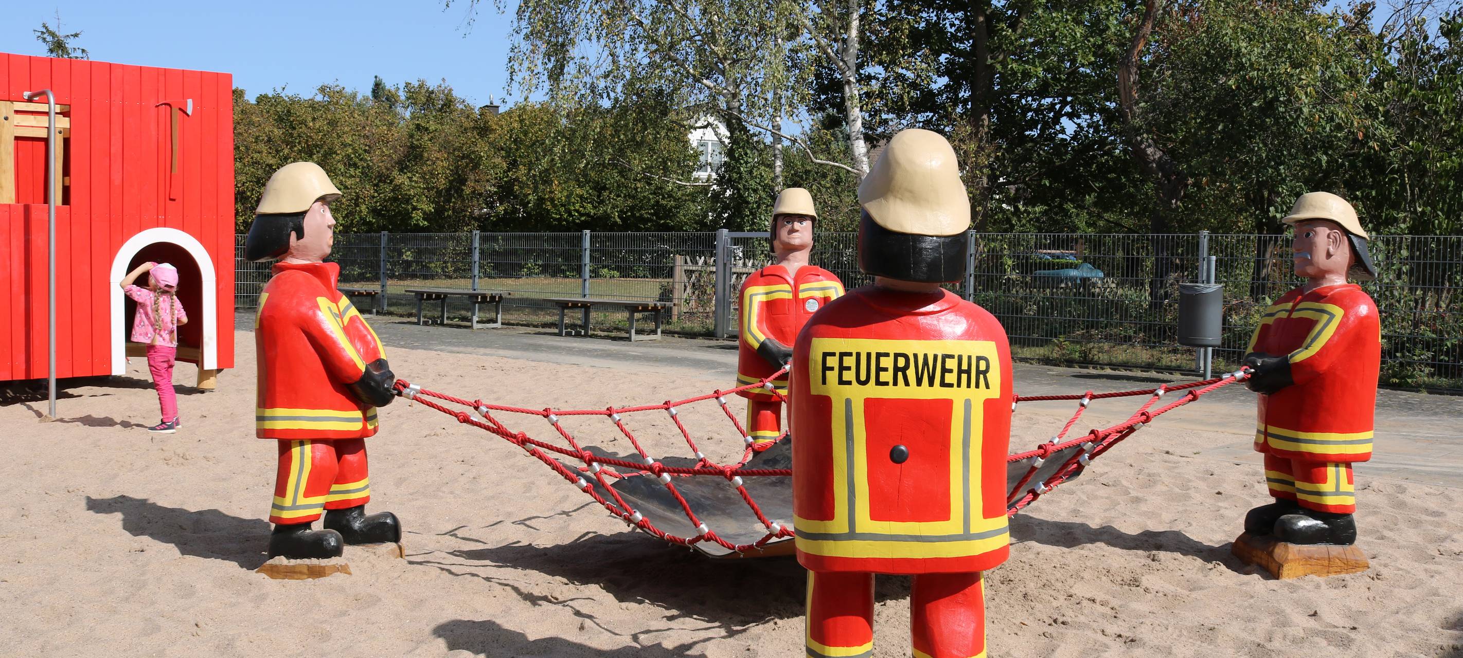 Wesseling: Neuer Feuerwehrspielplatz eröffnet