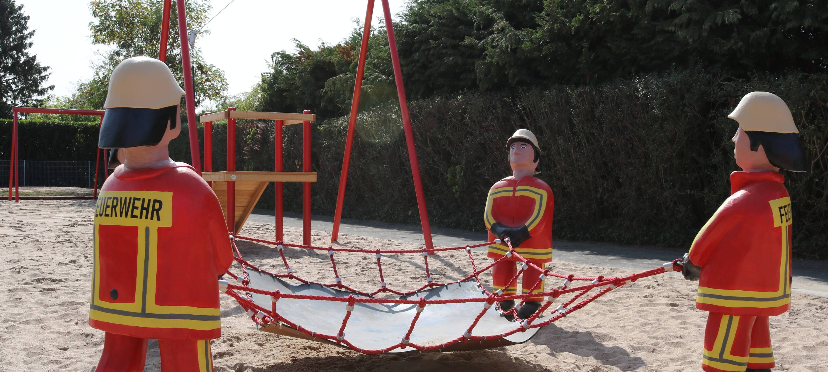 Wesseling: Neuer Feuerwehrspielplatz eröffnet