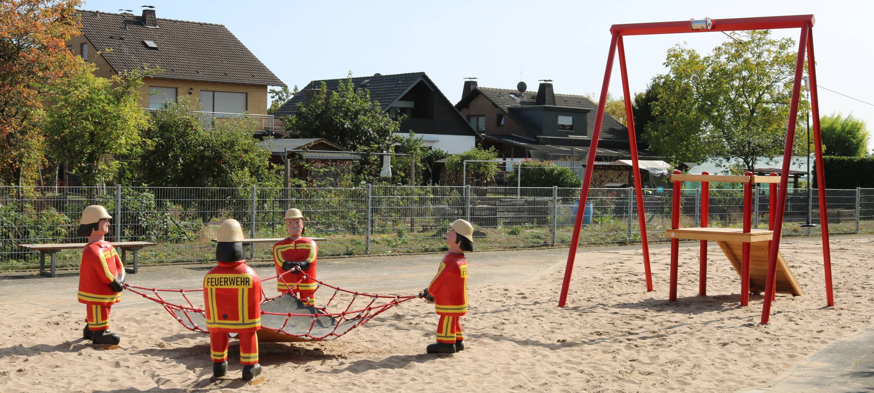 Wesseling: Neuer Feuerwehrspielplatz eröffnet