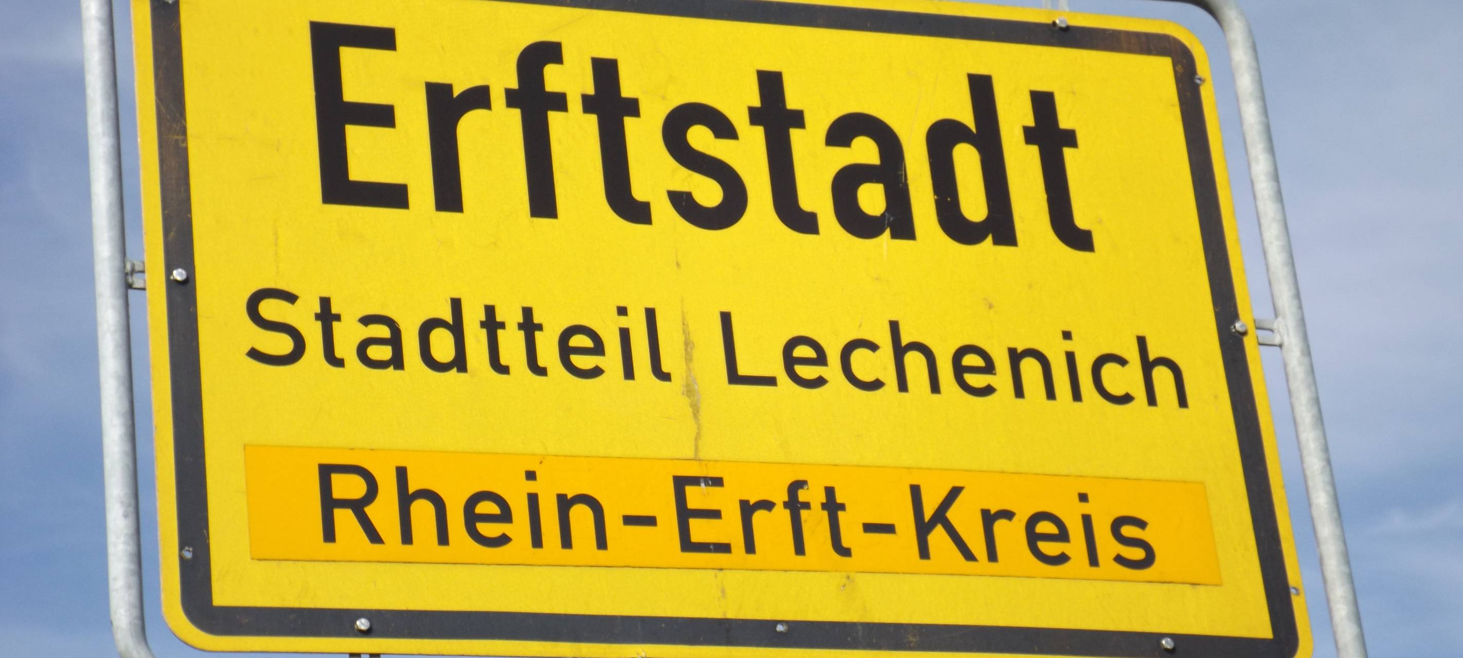 Erftstadt: Neues Heim für die Stadtbücherei und das Archiv