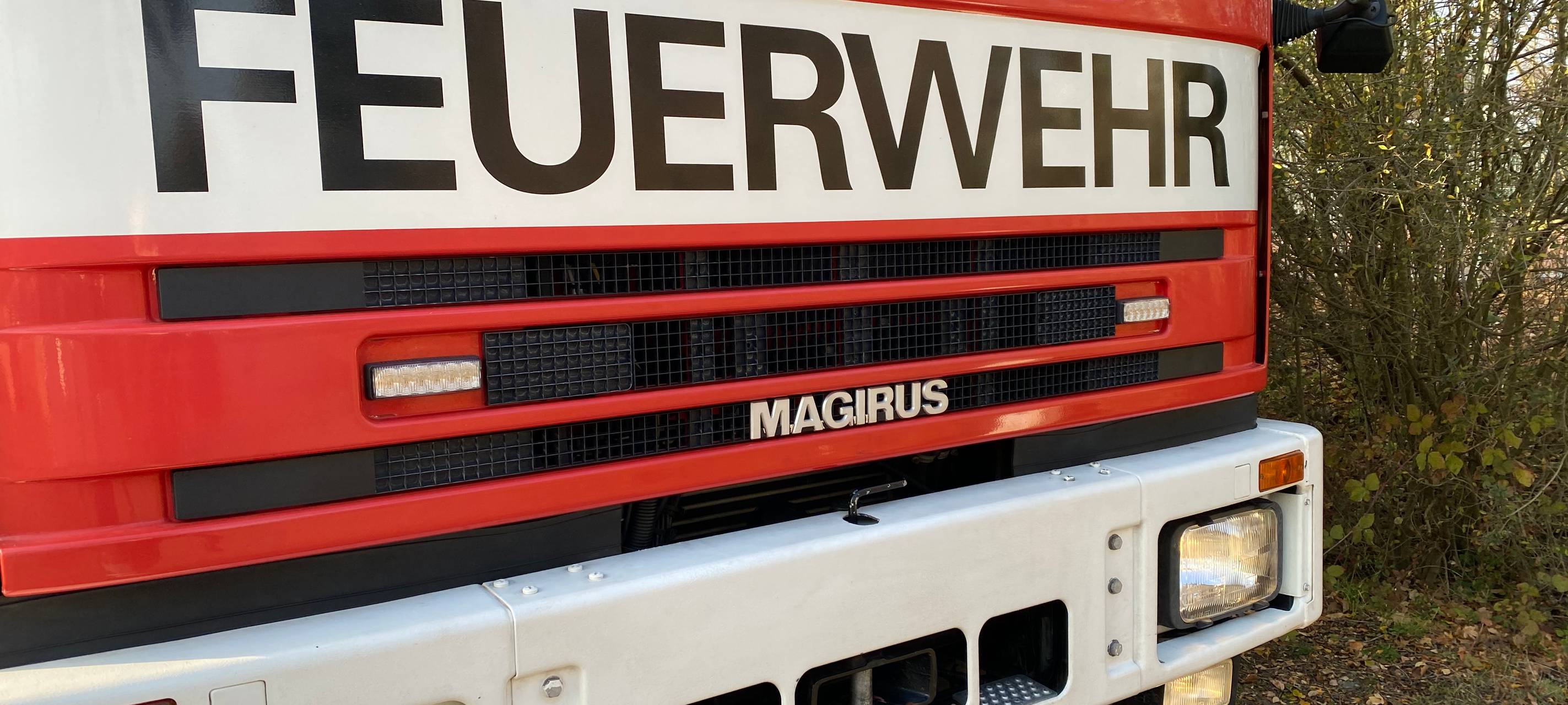 Köln: Brand in Niehler Chemiewerk