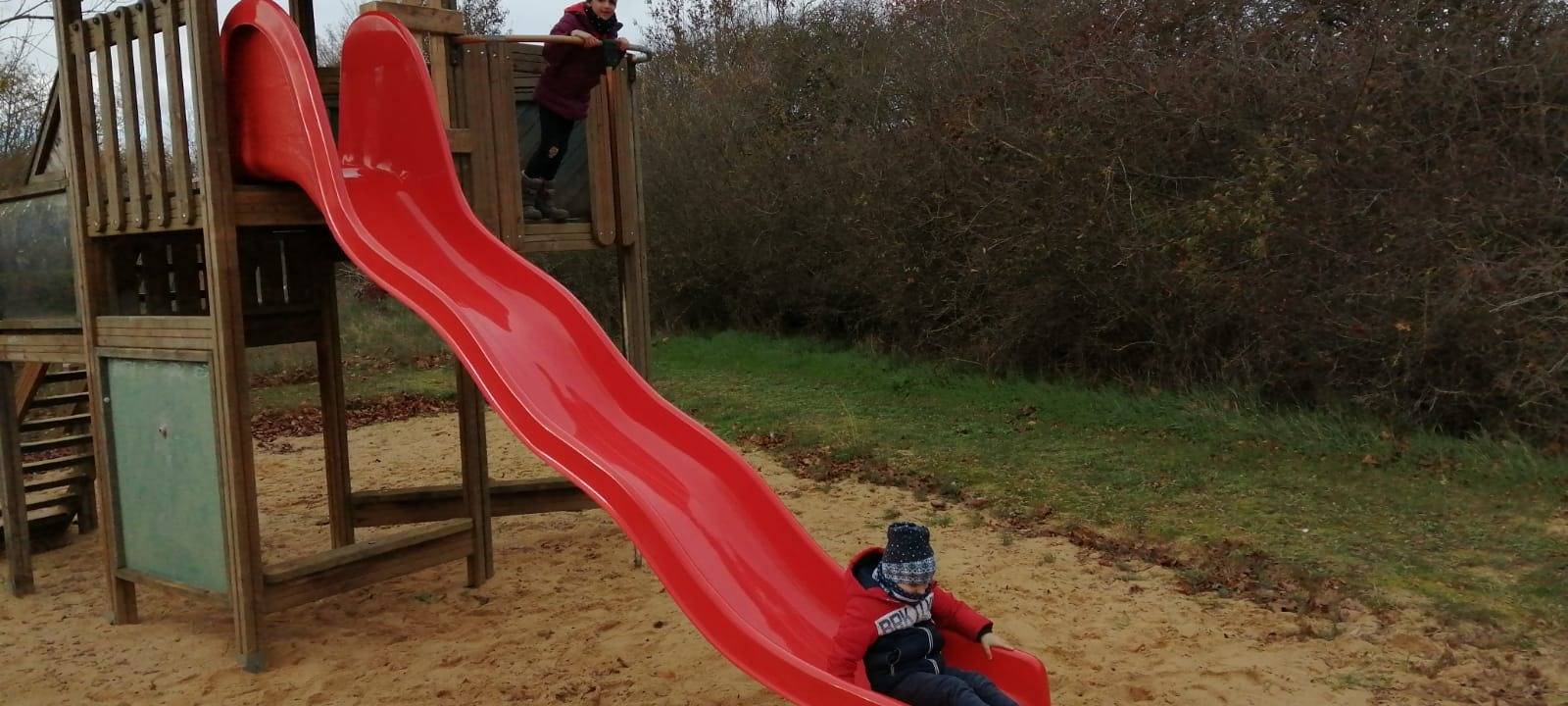 Kerpen: Neue Rutsche zu Nikolaus