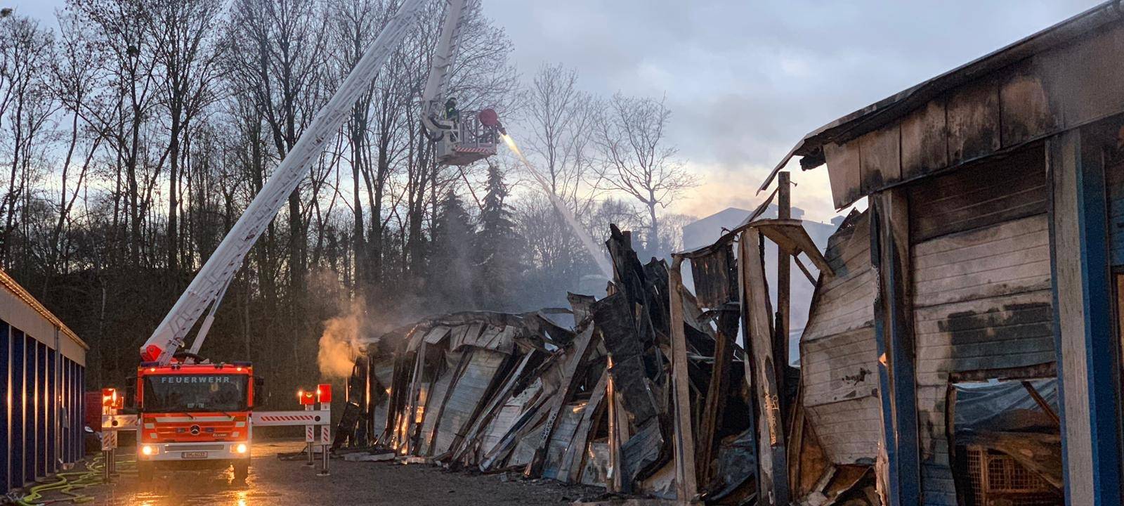 Nach dem Brand in Türnich: Explosion bestätigt