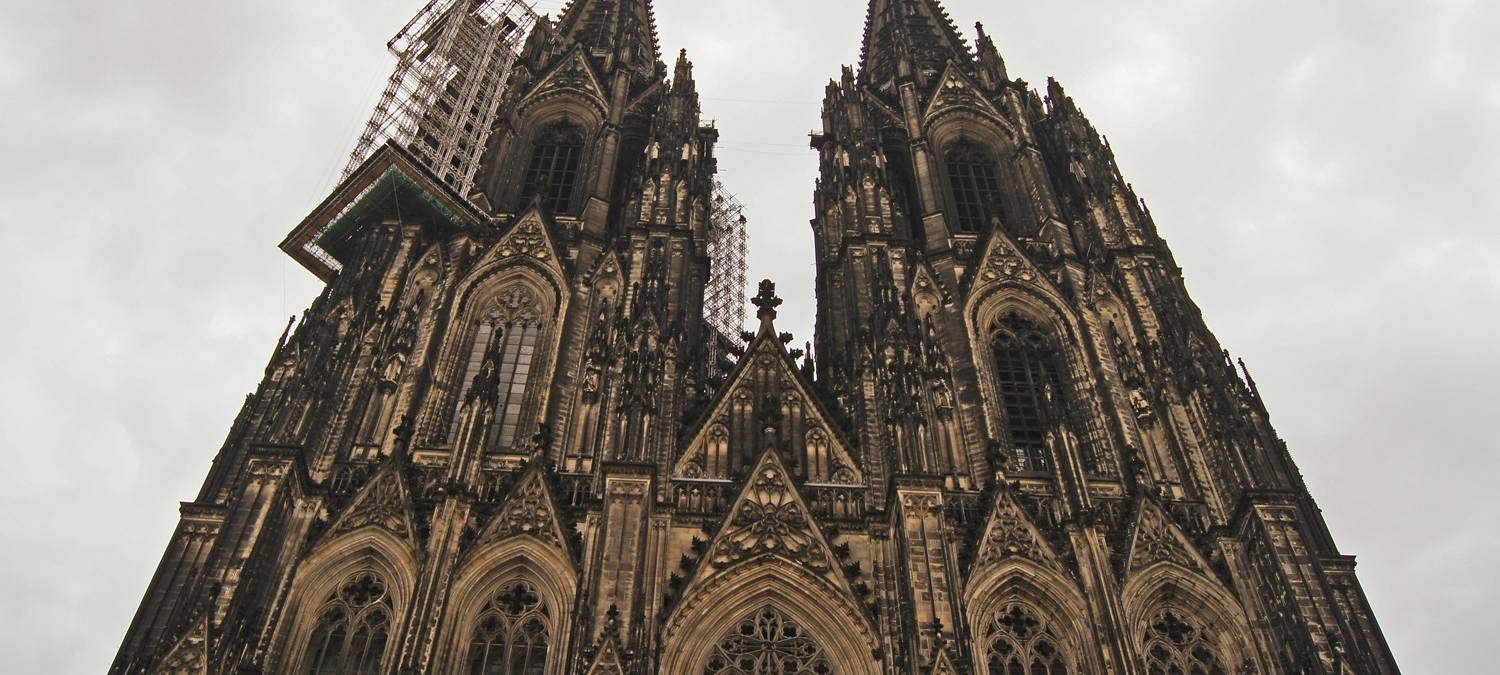 Köln: Demonstrationen gegen Woelki