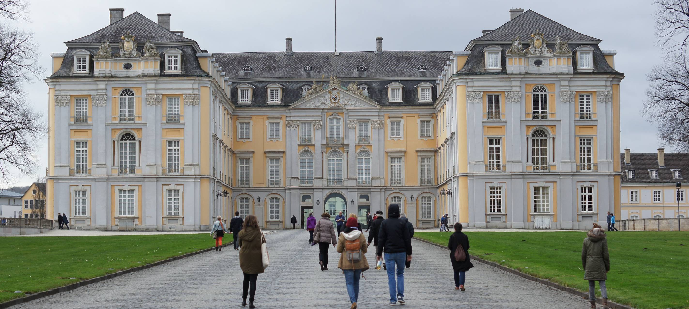 Brühl: Polizei ermittelt wegen Kunstdiebstahls im Schloss