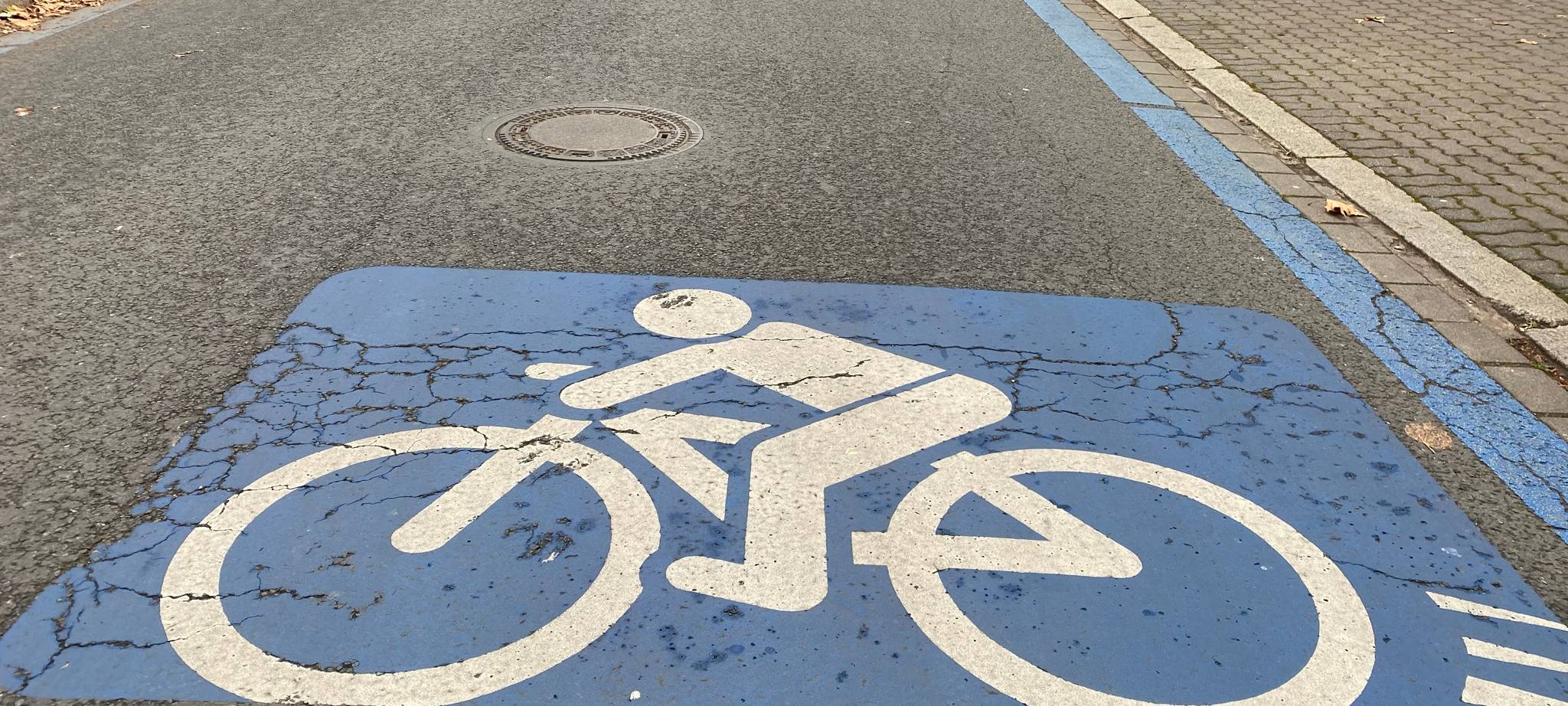 Hürth: Fahrradstraße zum Ernst-Mach-Gymnasium