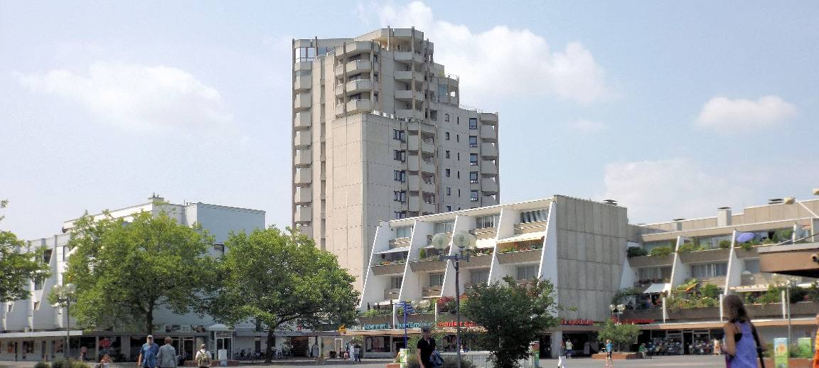 Brühl: Arbeiten auf Balthasar-Neumann-Platz