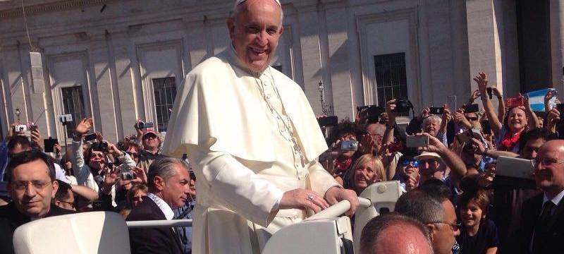 Papst Franziskus ist tot: Gedenken auch im Kreis und in Köln