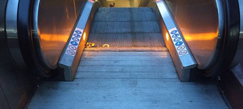 Köln: Schwelbrand in U-Bahn-Station