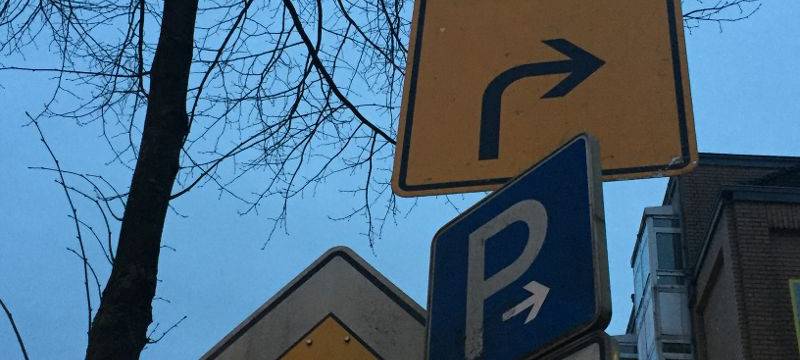 Rhein-Erft: Frühjahrsputz auch bei Verkehrsschilden