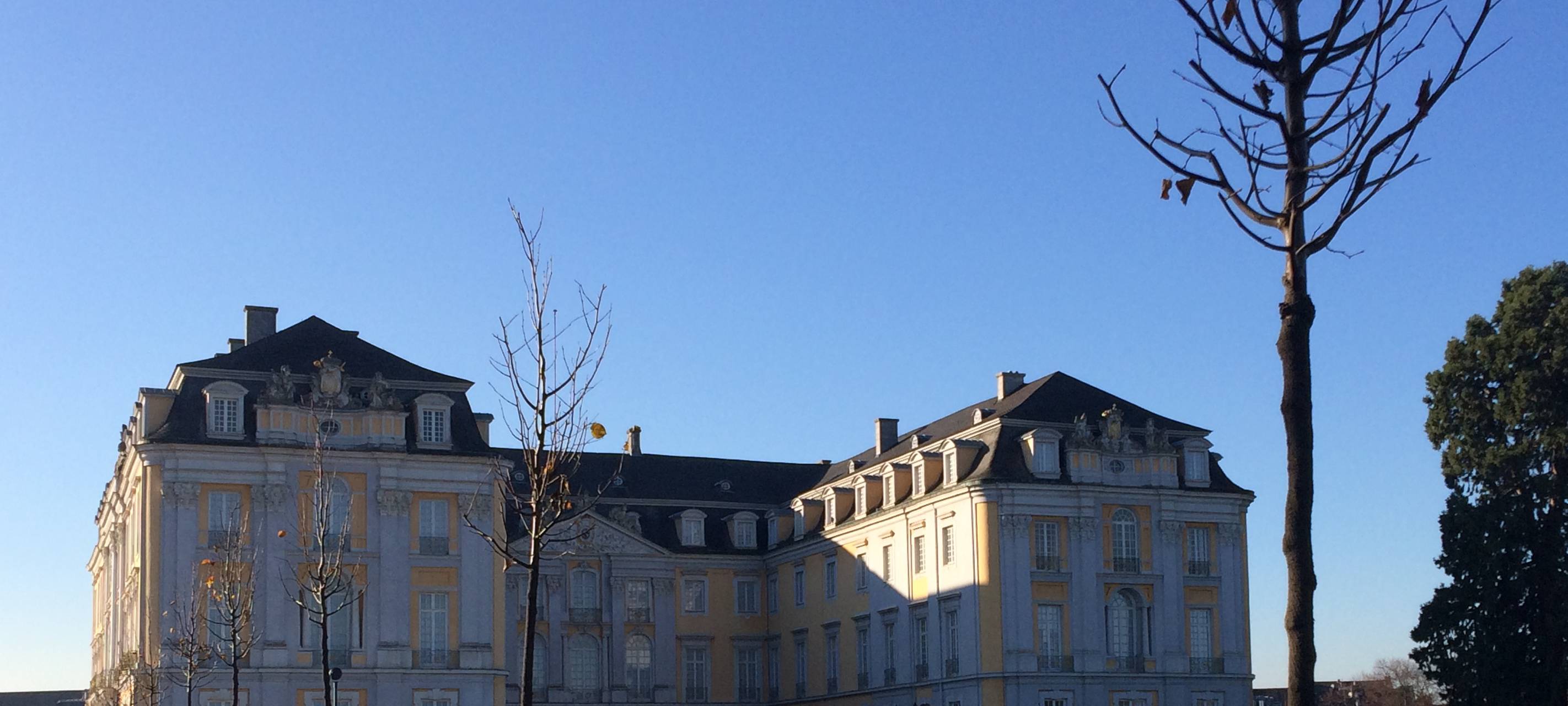 Brühl: Weiberfastnacht bleibt der Schlosspark zu