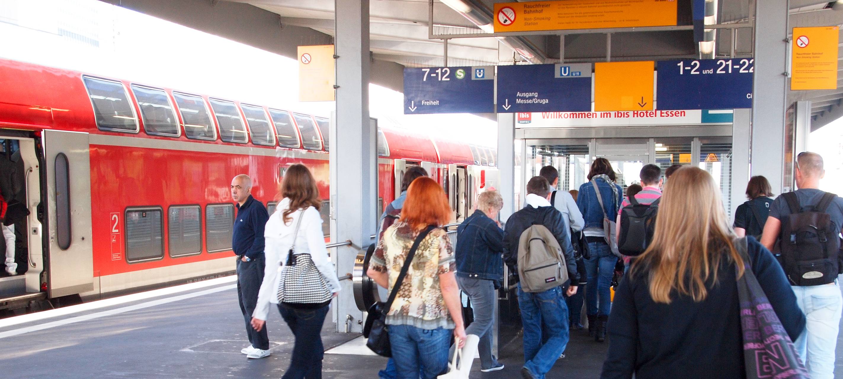 Rhein-Erft: Kölner Inzidenzwert steigt, Folgen für Pendler?