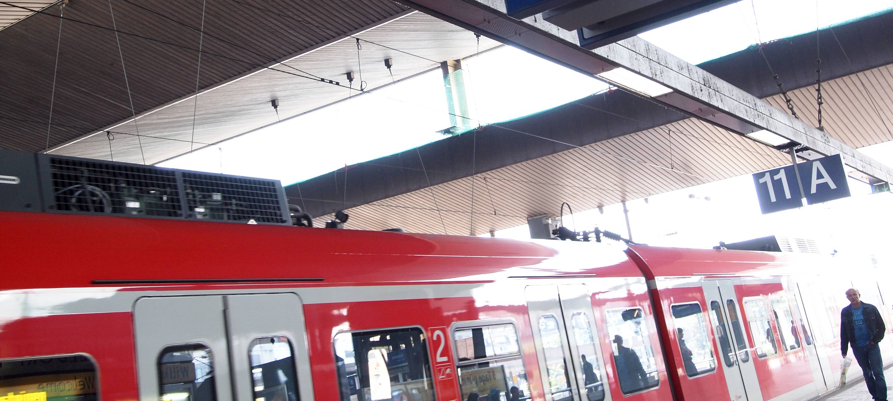 Polizei überprüft Bahnhöfe