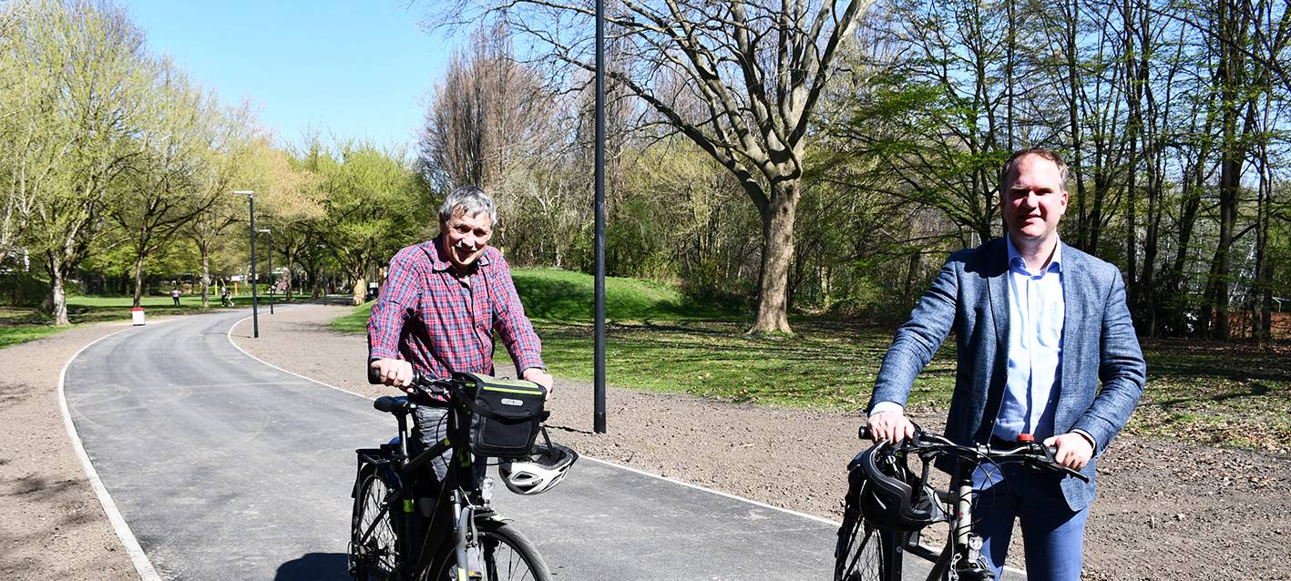 Hürth: Neues Radwegenetz entlang des Burgparks freigegeben