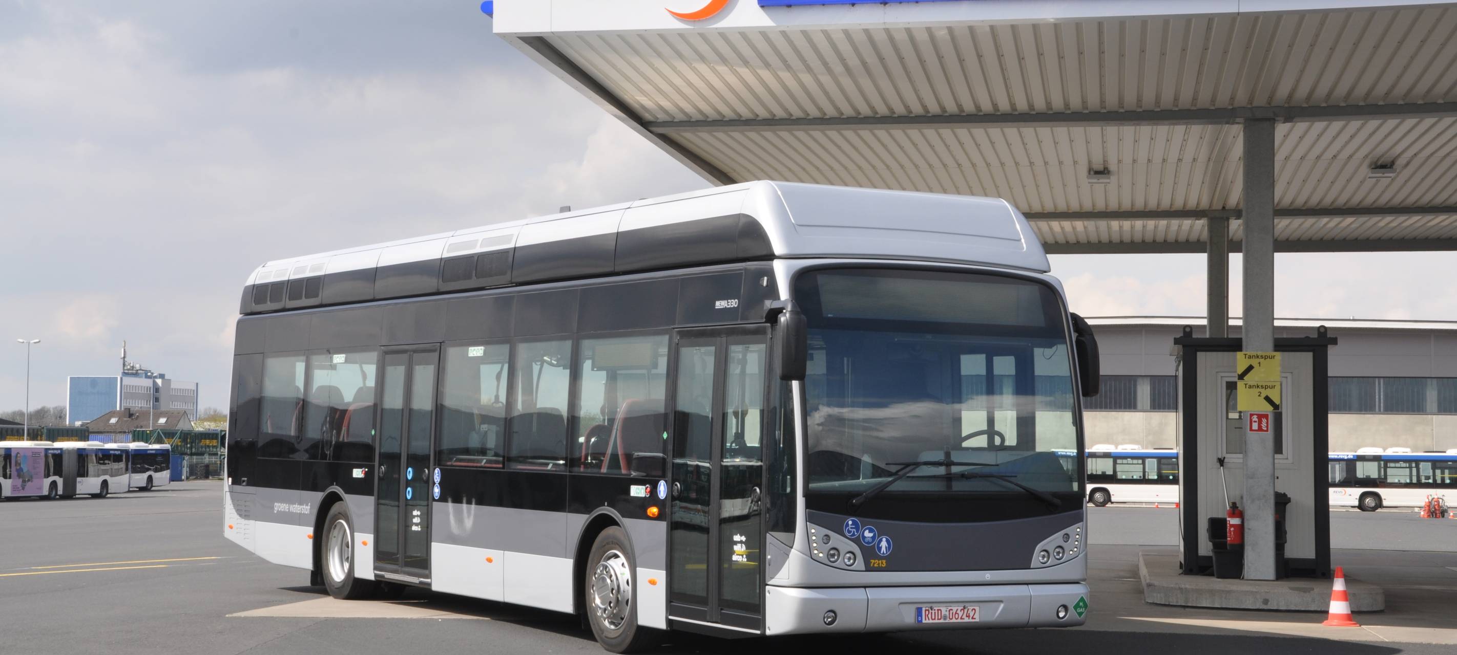 Rhein-Erft: REVG kauft Wasserstoff-Linienbusse