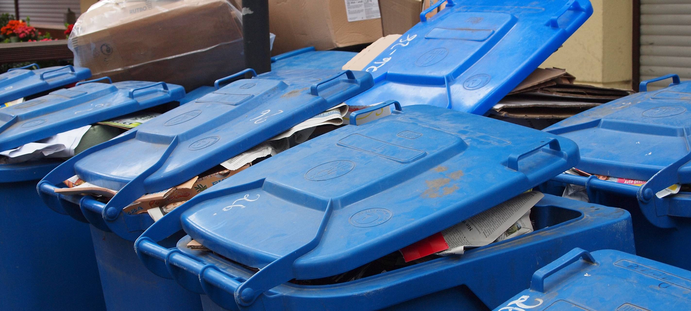 Pulheim: Das Ende der Altpapiercontainer?