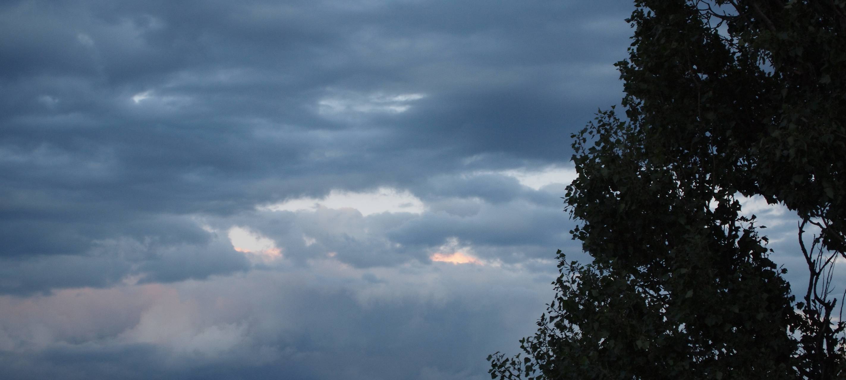 Rhein-Erft: Der bange Blick zum Himmel