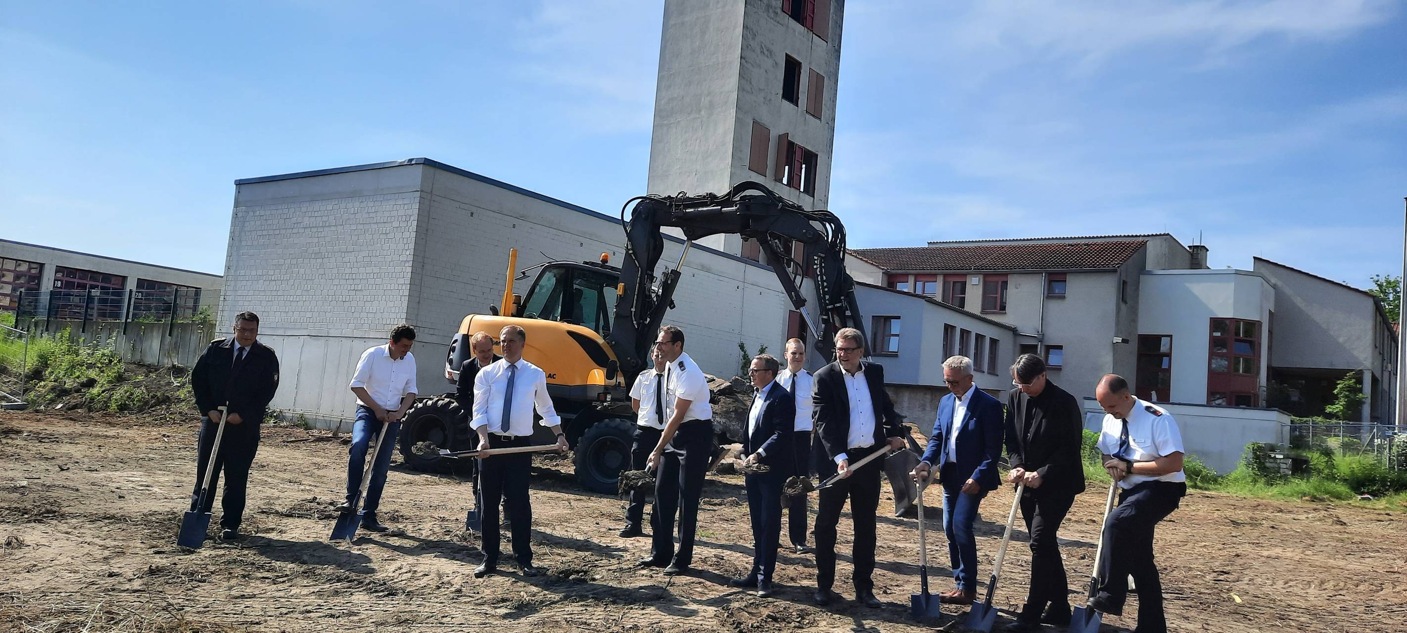 Hürth: Startschuss für neues Gebäude der Feuerwehr