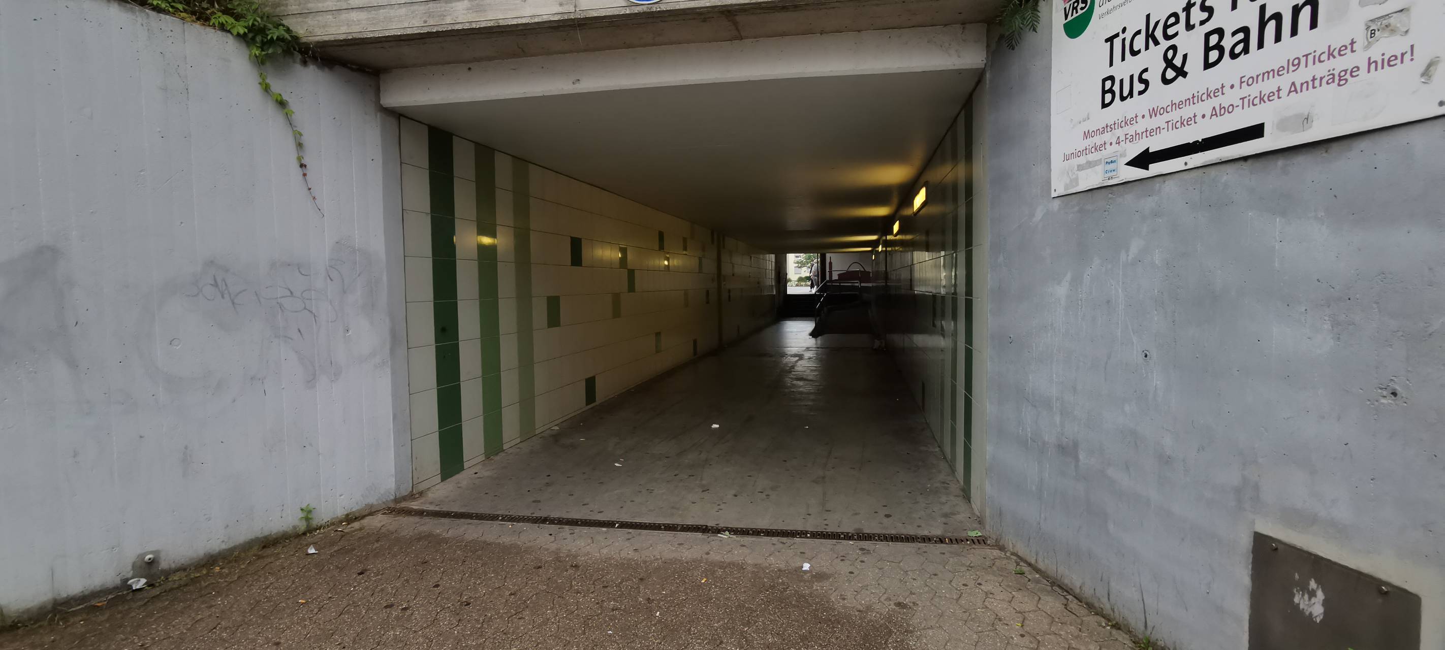 Rhein-Erft: Bahnhöfe kommen in neuem Bericht nicht gut weg