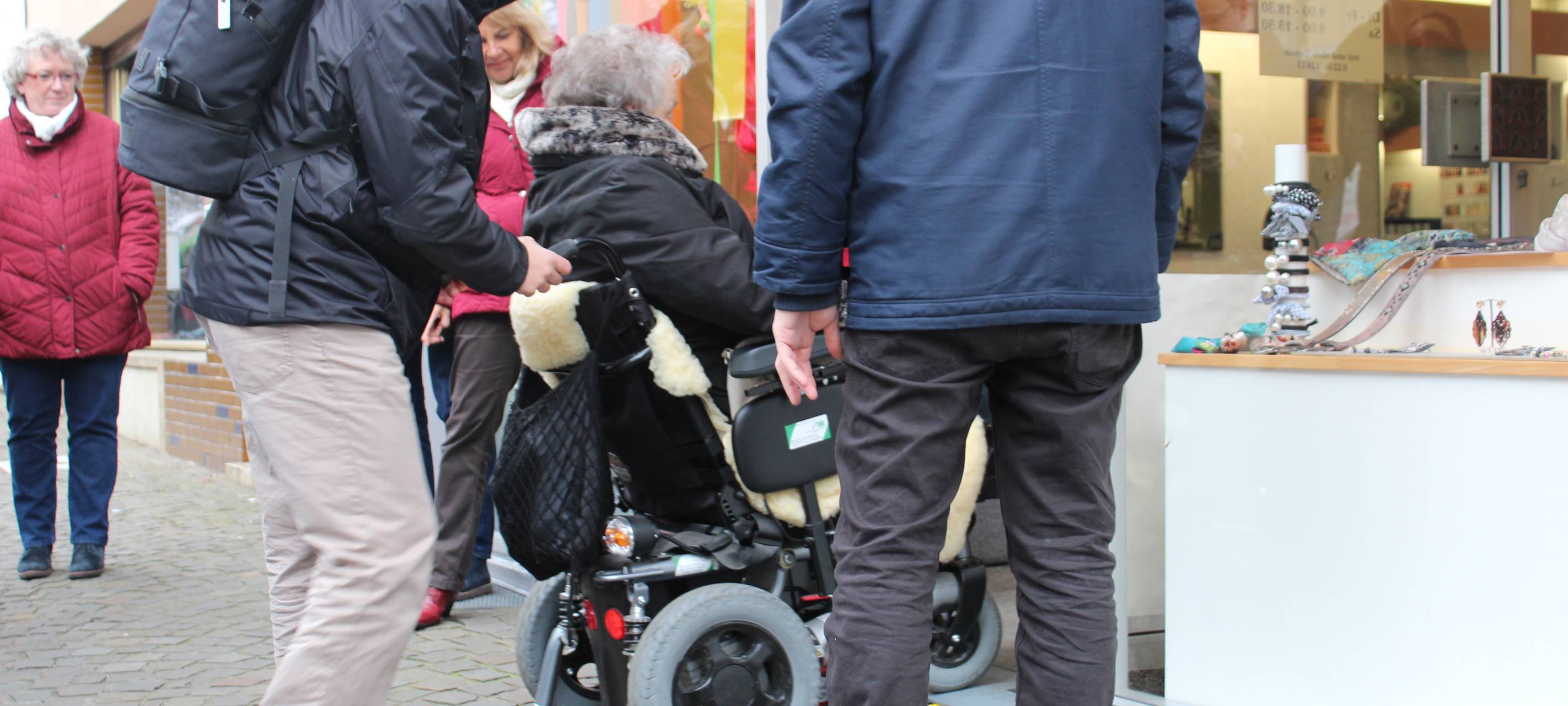 Mehr Barrierefreiheit in Wesseling mit Rampen aus Lego