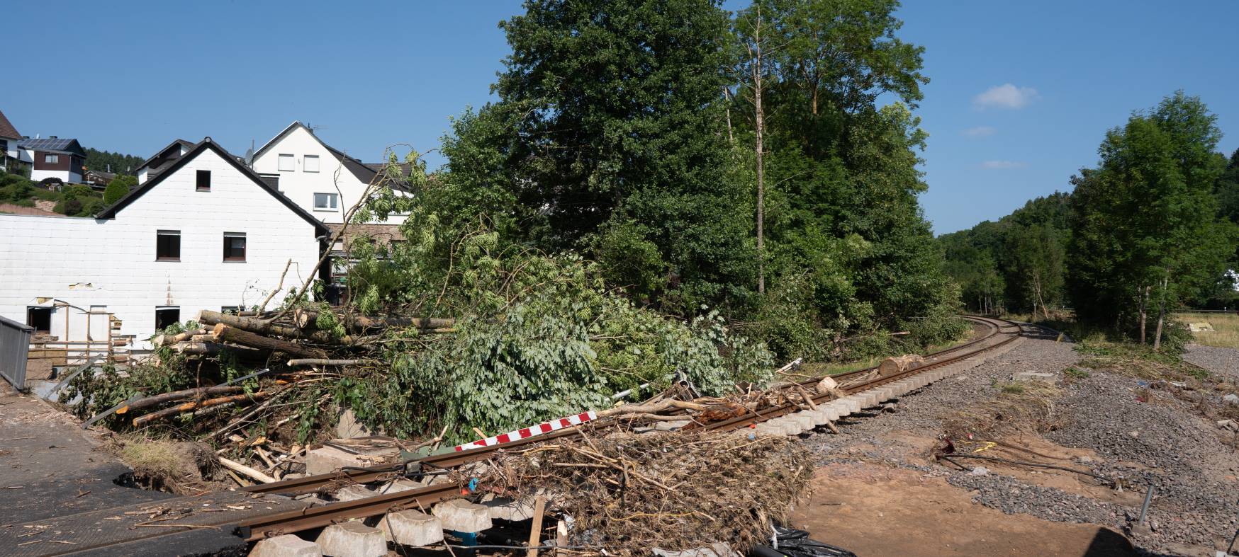 Rhein-Erft: Erste Bahnstrecken frei / Bus nach Erftstadt