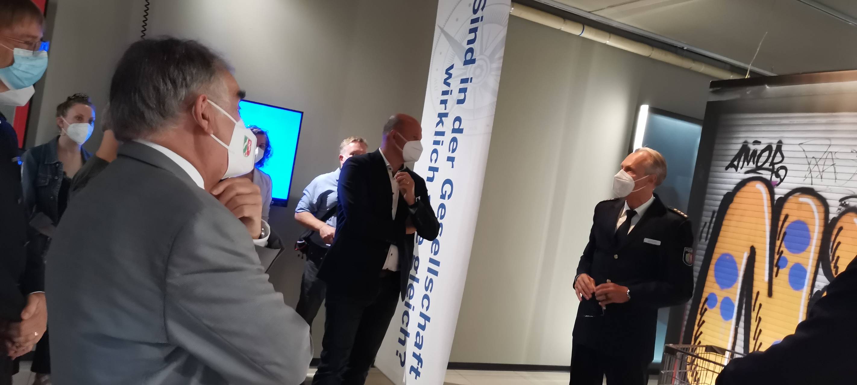 Brühl: Reul eröffnet Polizei-Projekt