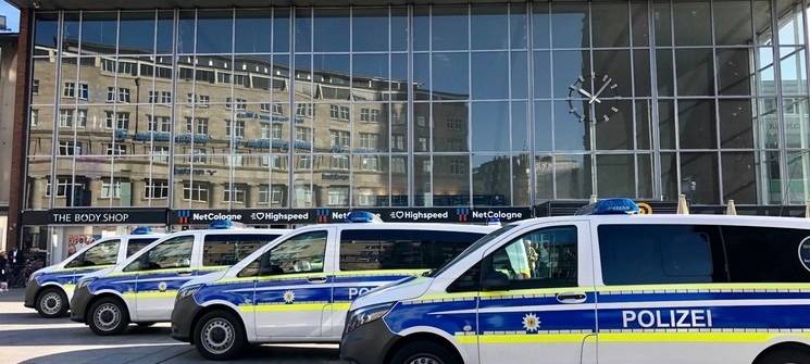 Köln: Teile des Hauptbahnhofs wegen Koffer geräumt