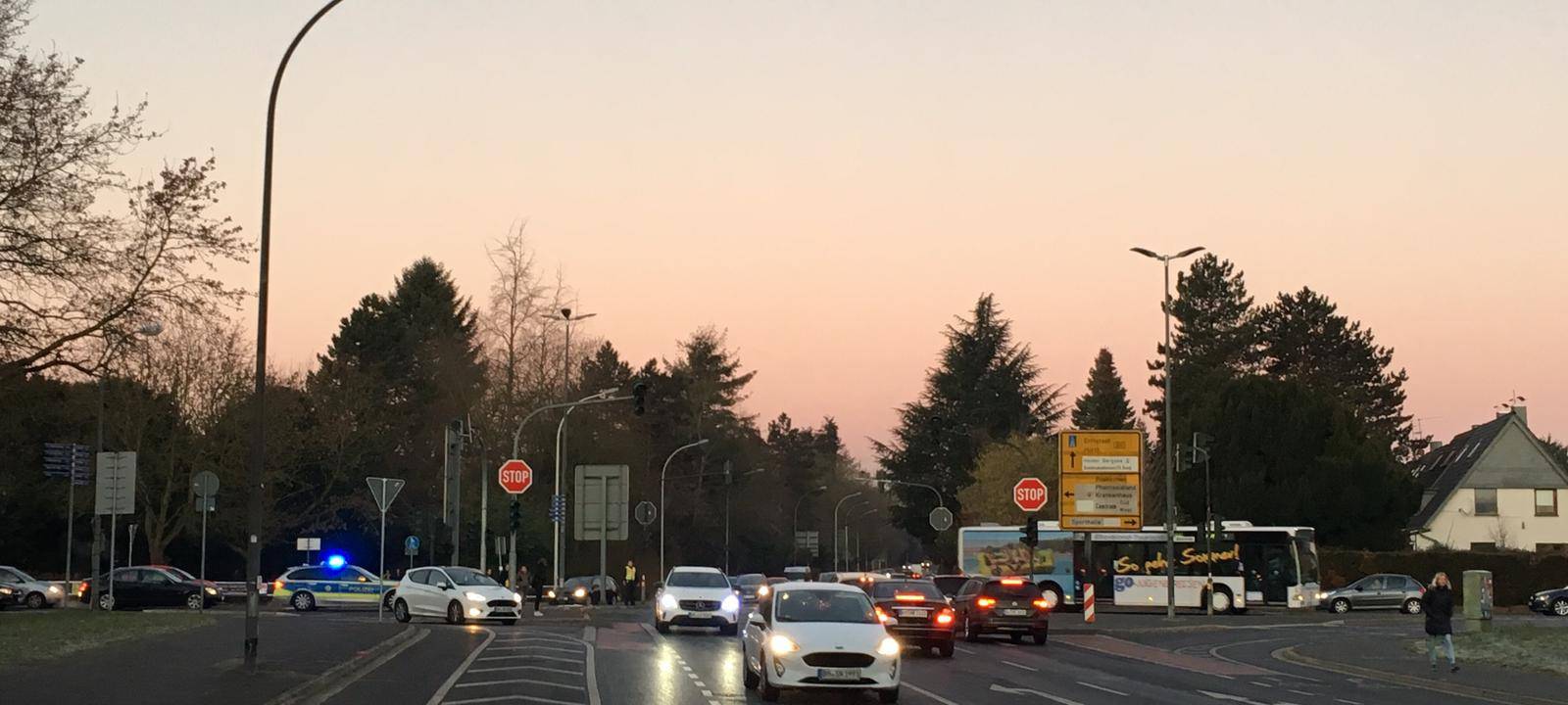 Ampel an der Römerstraße in Brühl geht wieder