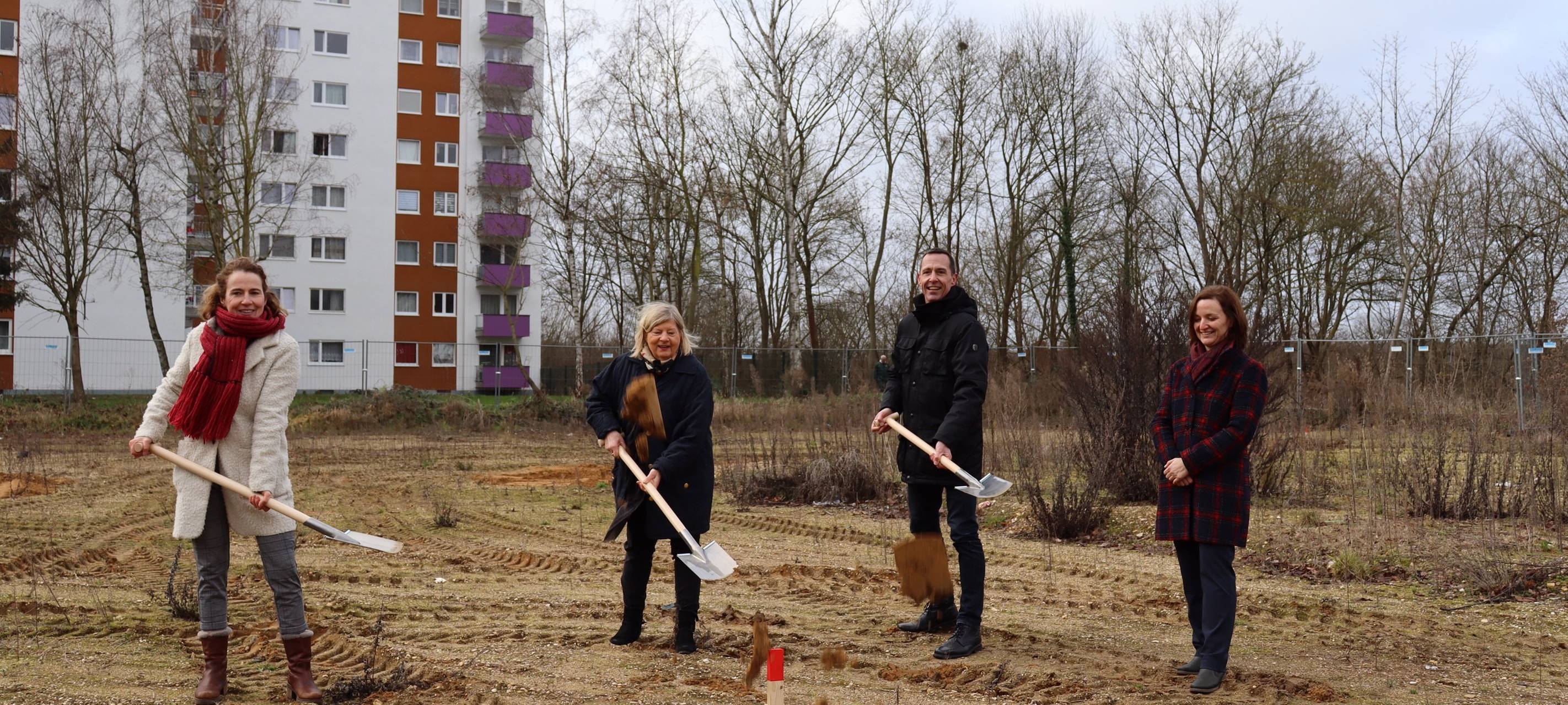 Kerpen: Erster Spatenstich für Begegnungszentrum
