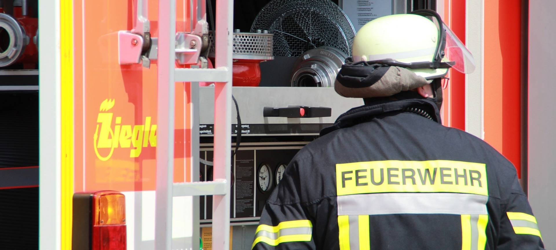 Kerpen: Feuer bei Haus Forst