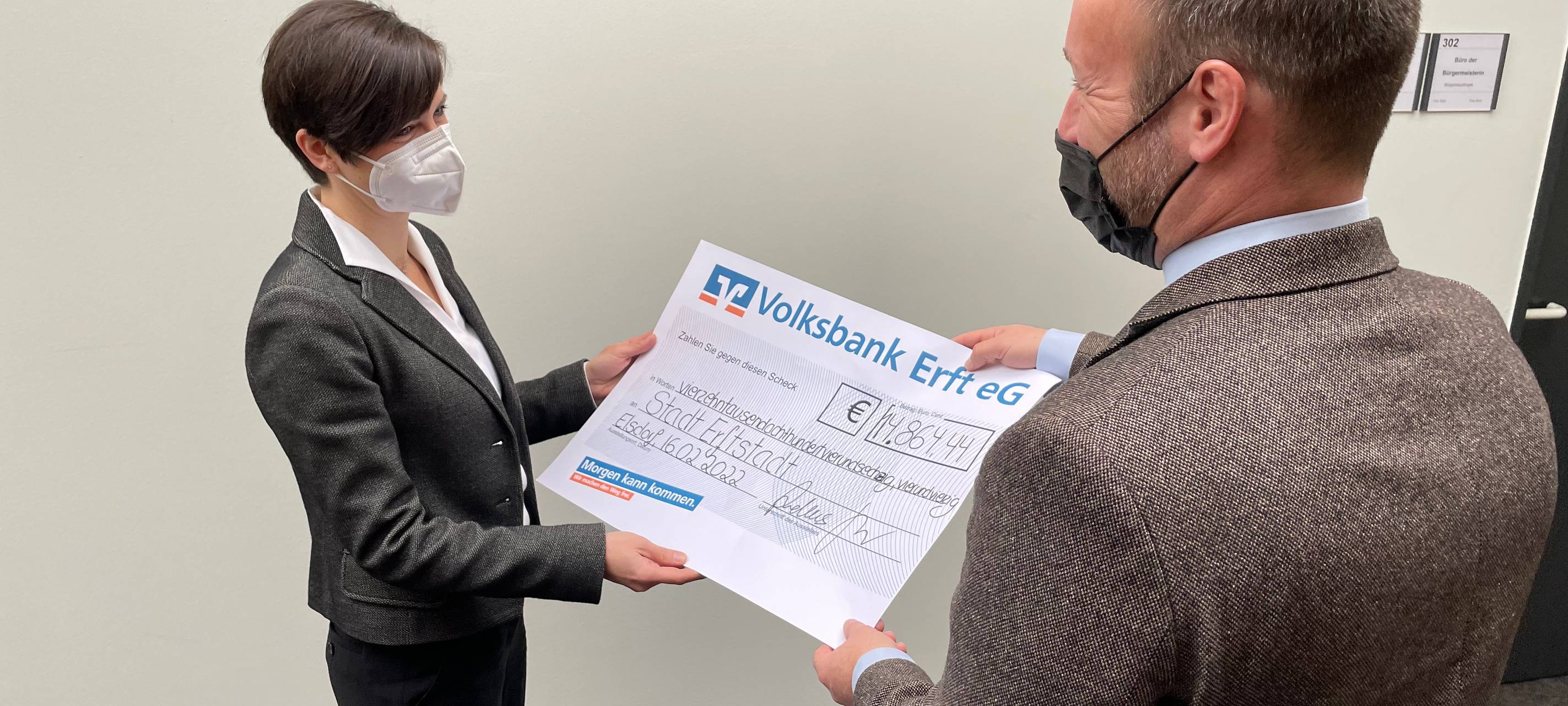 Erftstadt/Elsdorf: Spende für Flutopfer übergeben
