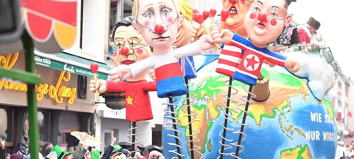 Köln: Festkomitee stellt Persiflagewagen für den "Zoch" vor
