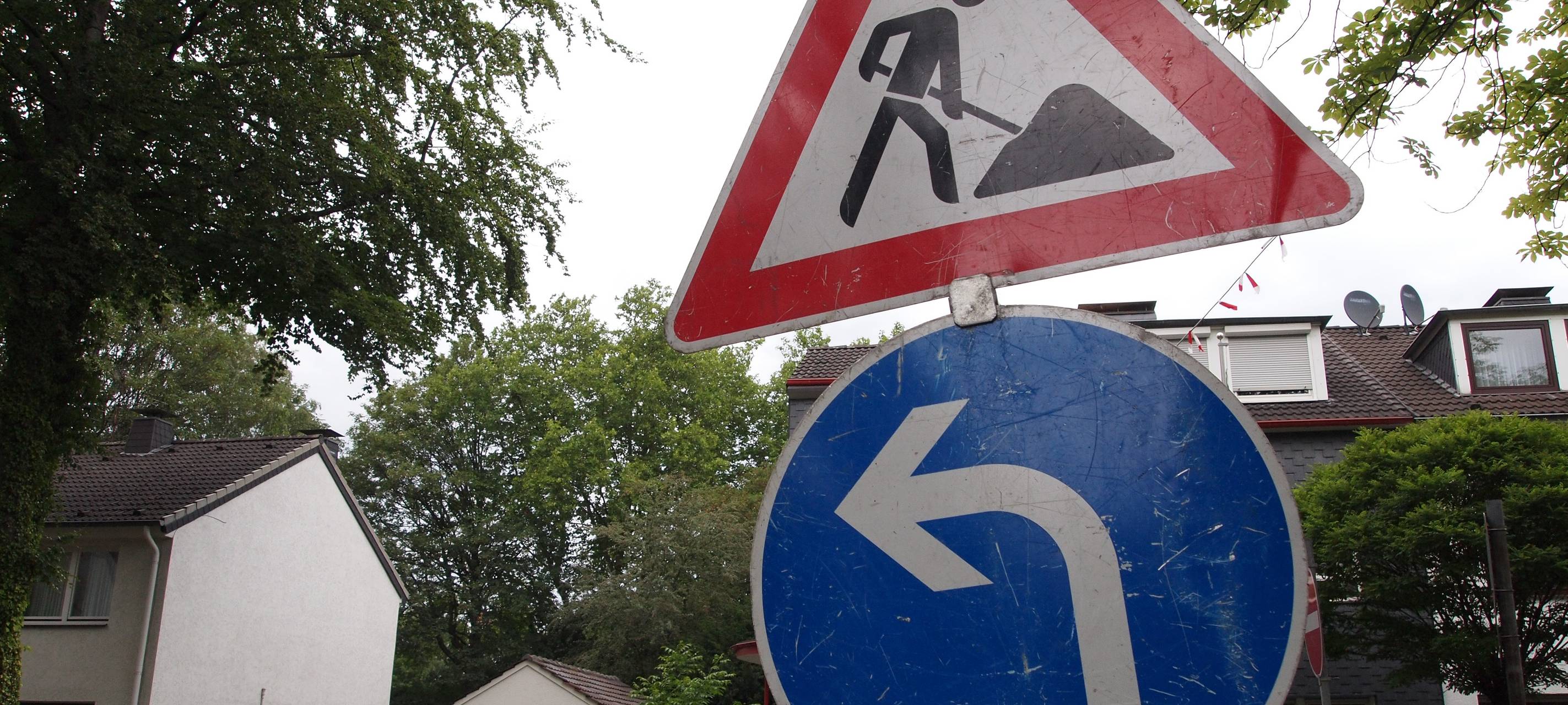 Bedburg/Hürth: Straßensperrungen und Umleitungen ab Montag