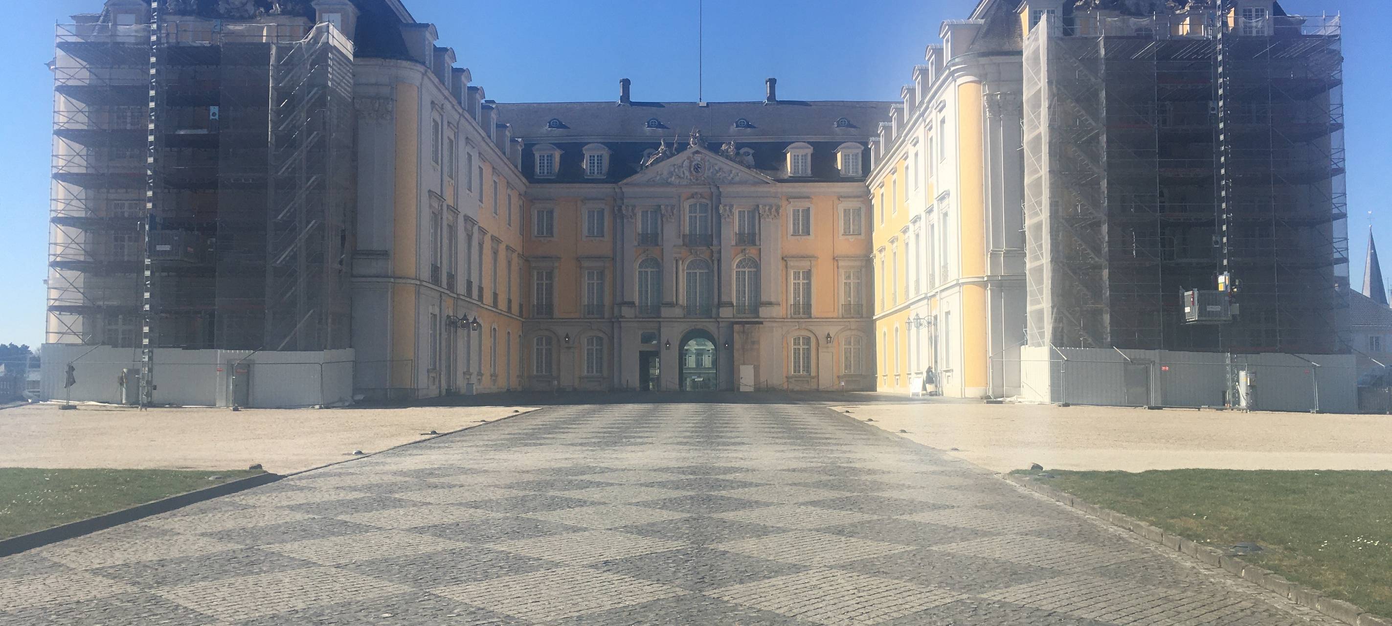 Brühl: Schloss wird länger als bis 2028 saniert