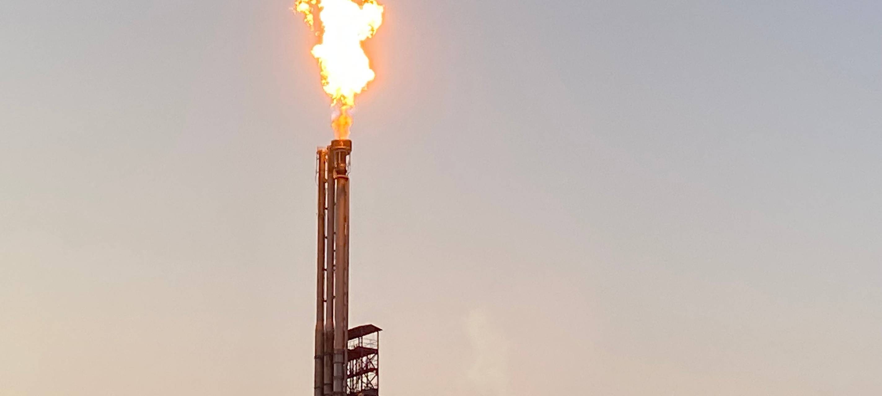 Hürth: Fackeltätigkeit im Chemiepark