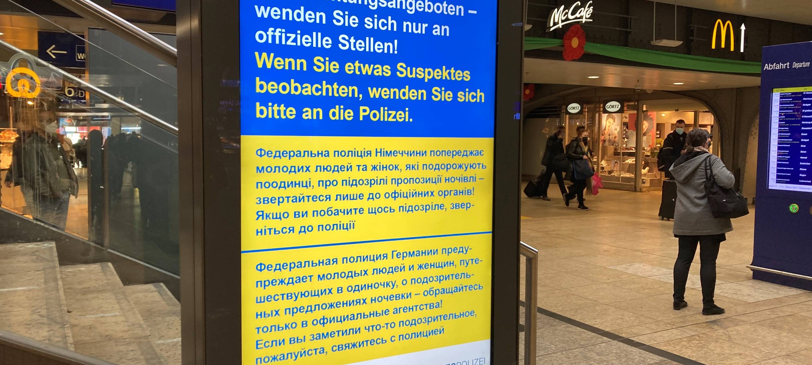 Köln: Warntafeln für Flüchtlinge