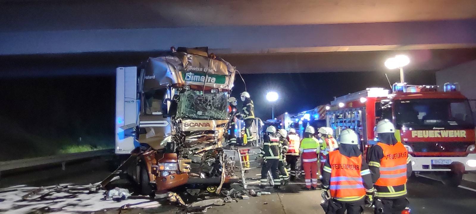 Erftstadt: Unfall sorgt für Stau im Bereich A1/A61