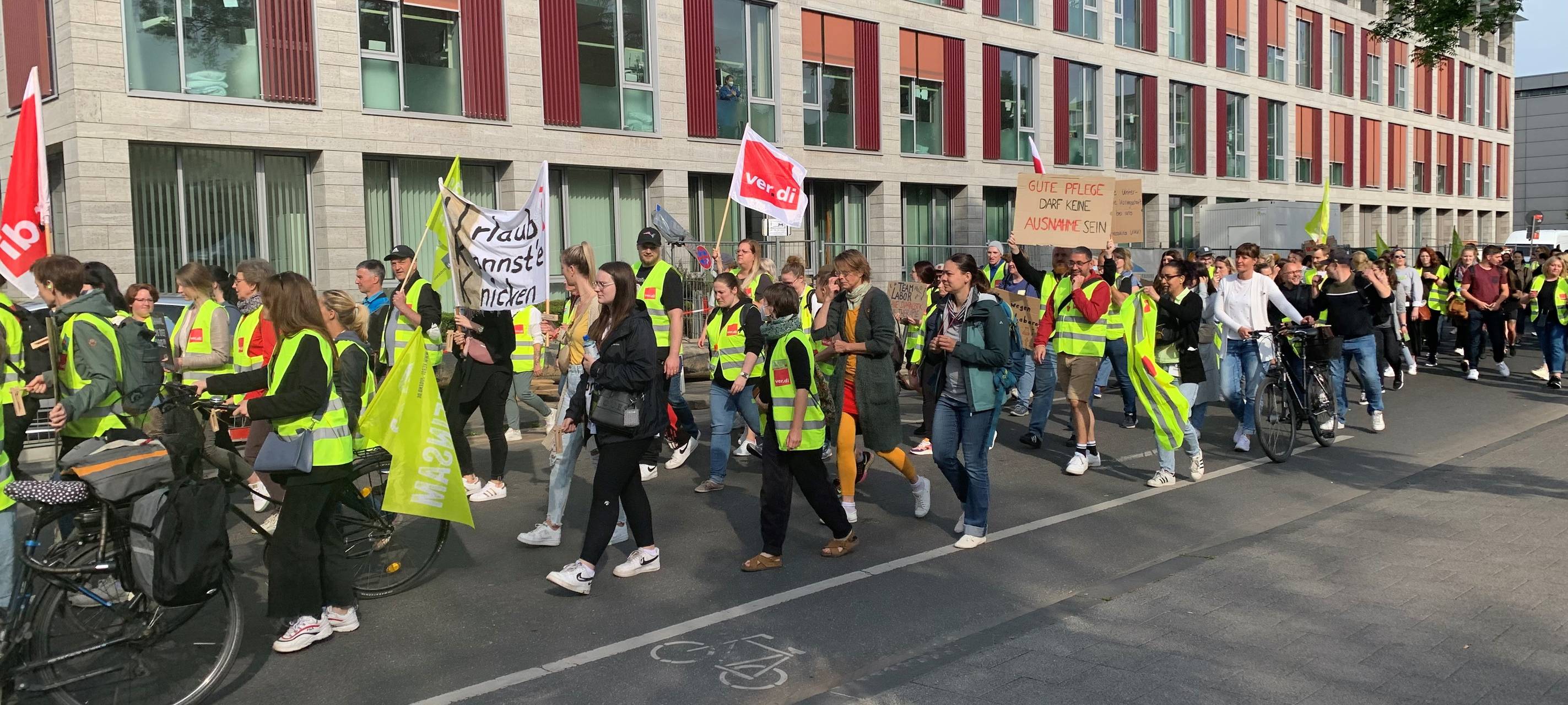 Köln: Streiks bei den Unikliniken- Einigung in dieser Woche?