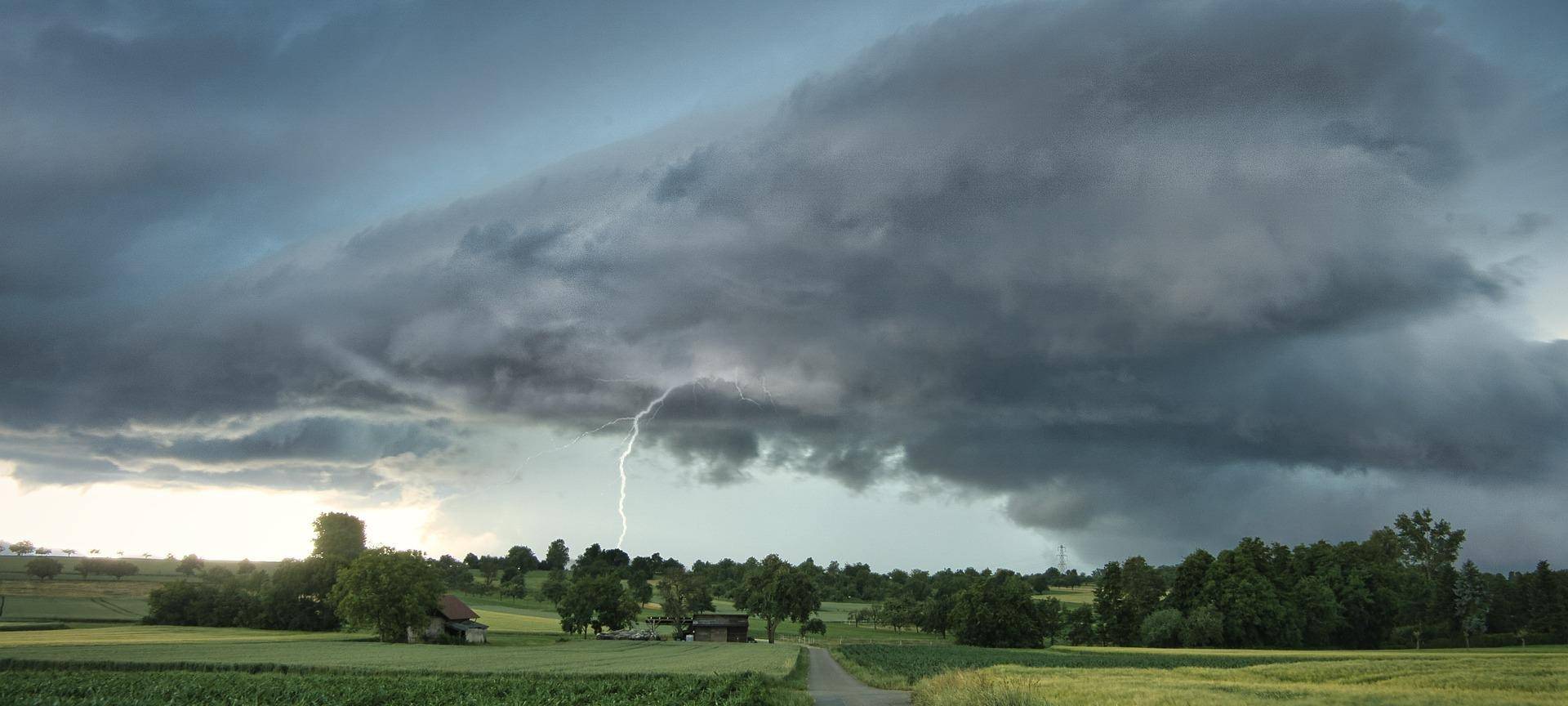 Rhein-Erft: Schulen wegen Unwetterwarnung geschlossen