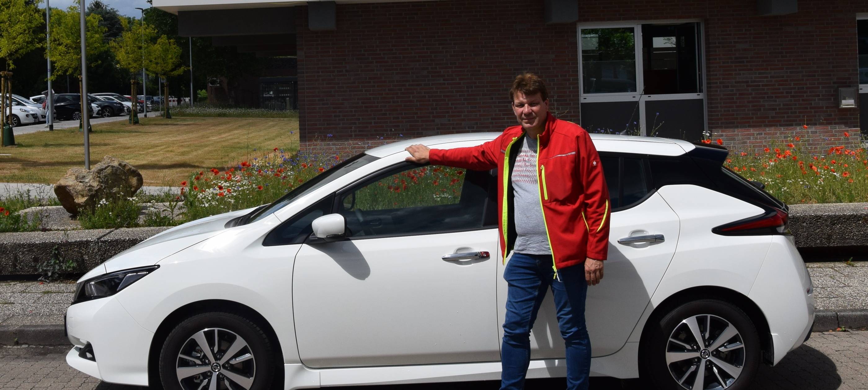 Bedburg: Erstes Elektro-Auto für den Bauhof