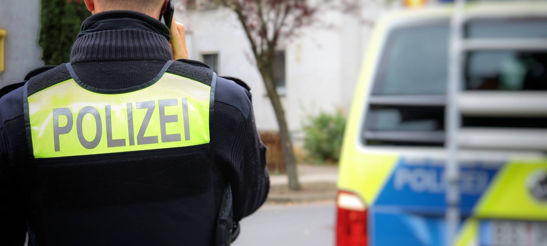 Bergheim: Schreckschusswaffen und Munition in Unfallwagen