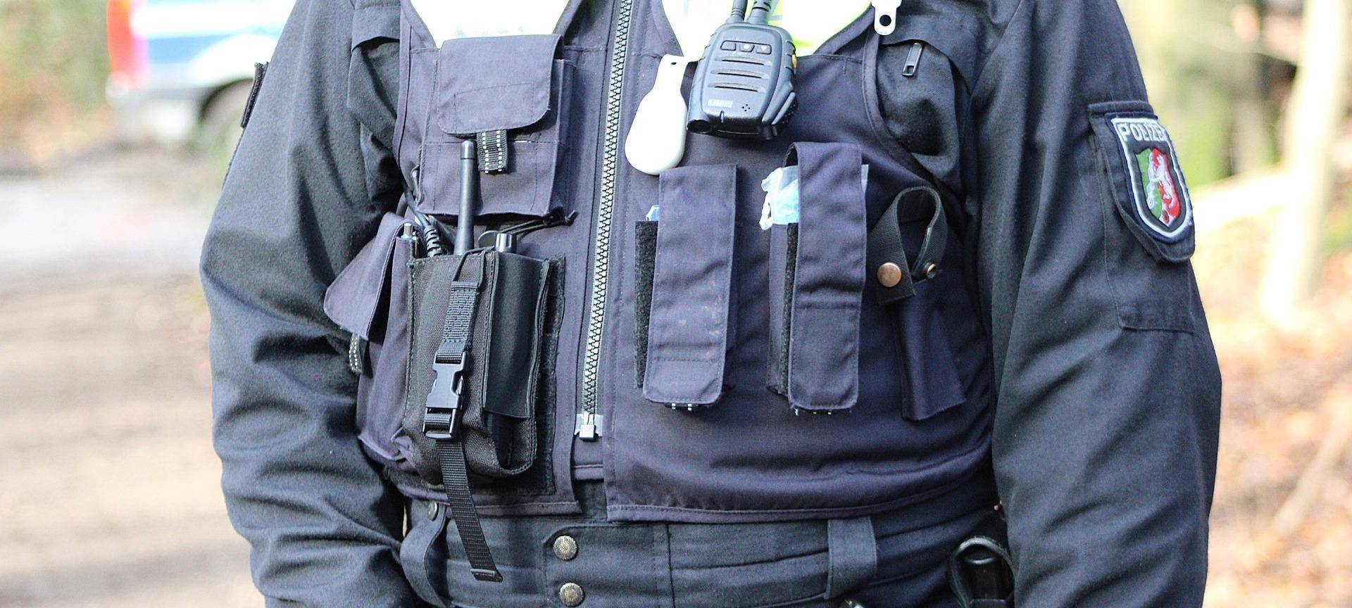 Bergheim: Unbekannte Gruppe greift Mann auf der Straße an