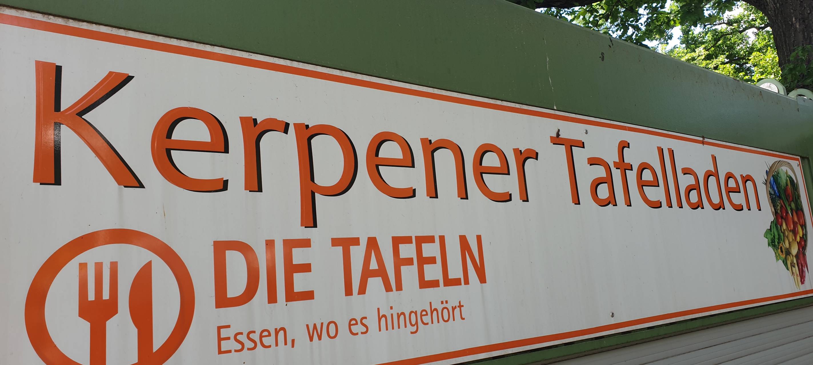 Kerpen: Eröffnung der neuen Tafel-Räume
